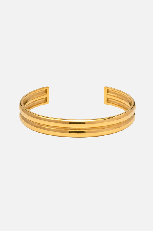 Elara Cuff