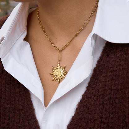 Claire Necklace