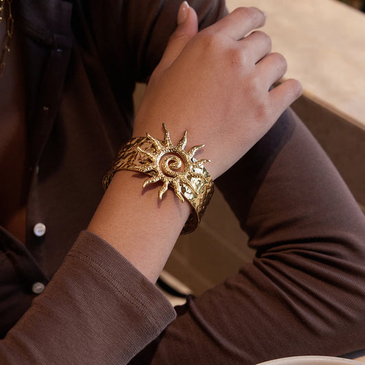 Nora